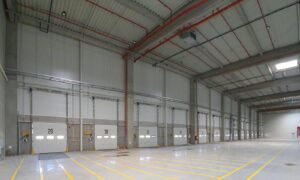 Optim Door - Vânzare și montaj expert de uși industriale, garantând funcționalitate și siguranță maximă pentru afacerea dumneavoastră.