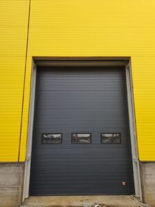 Optim Door - Vânzare și montaj expert de uși industriale, garantând funcționalitate și siguranță maximă pentru afacerea dumneavoastră.